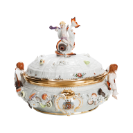 Schwanenterrine mit "Allianzwappen des Grafen Brühl", Form "Schwanendessin", 36 x 33 cm