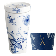 Coffee to go Becher mit Porzellandeckel und Manschette, Zwiebelmuster, Form "Nova", V 0,35 l