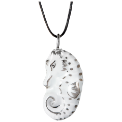 Anhänger "Platin" Halbrelief Seepferd, 3,5 x 1,8 cm